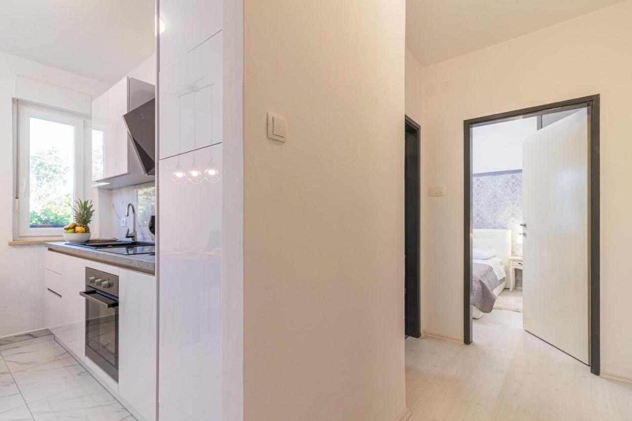 Three Waves Apartment New Pula Luaran gambar