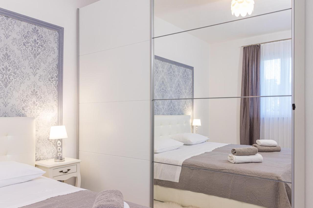 Three Waves Apartment New Pula Luaran gambar